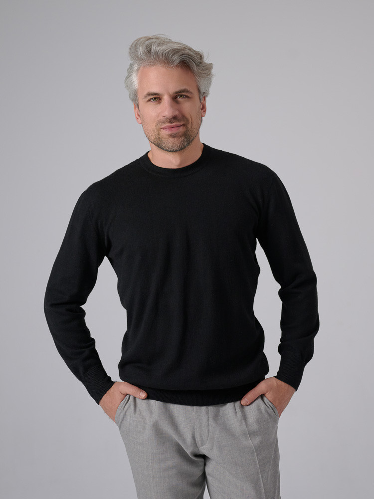 Sweter z wełny owczej klasyczny