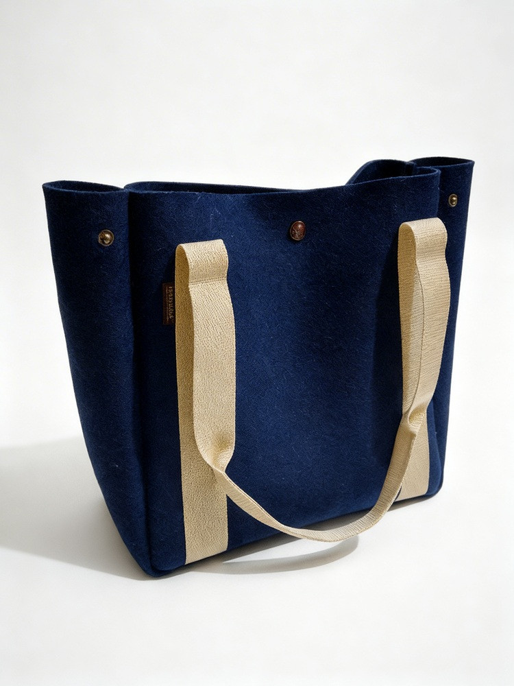 Duża torebka z wełny owczej