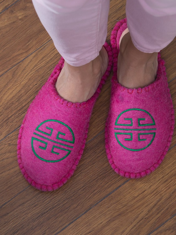 Kapcie z wełny owczej różowe