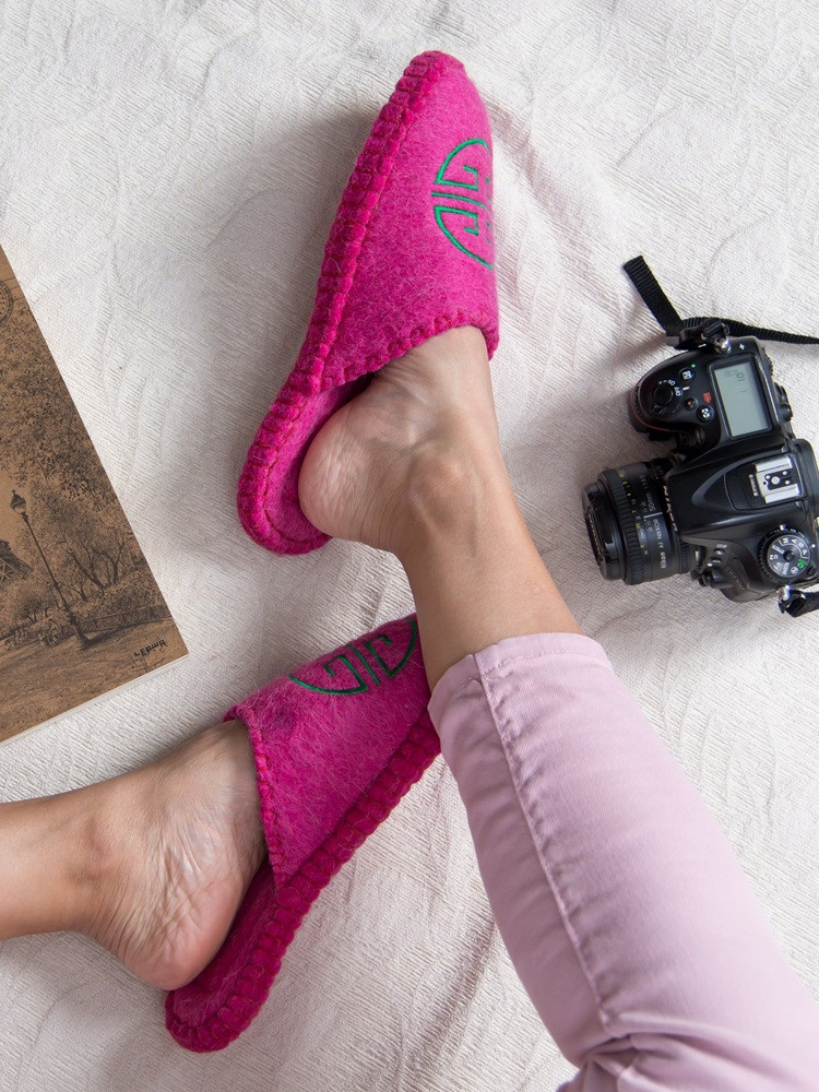 Kapcie z wełny owczej różowe