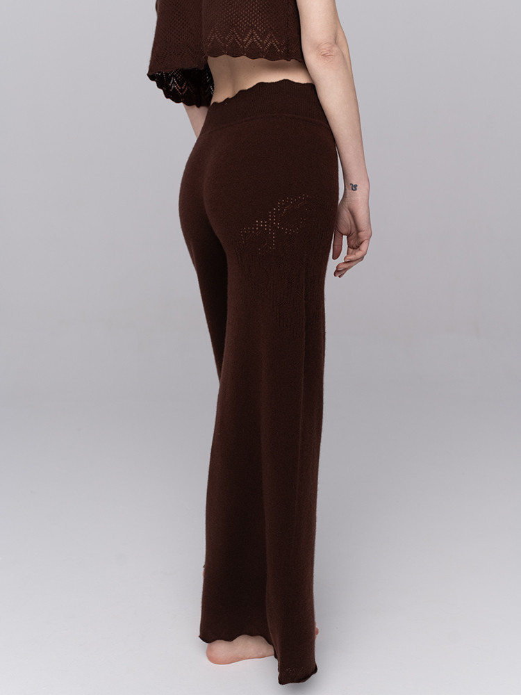 Spodnie kaszmirowe z ażurowym motywem